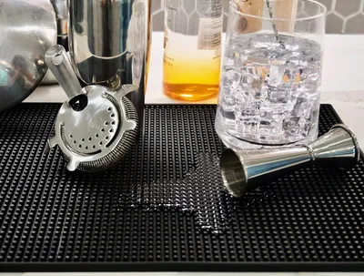 Highball & Chase Bar Mat Set
